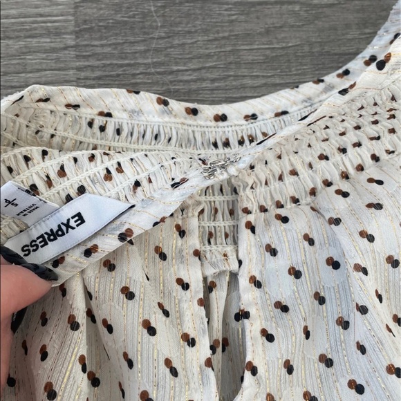 Express Blouse - Picture 5 of 7